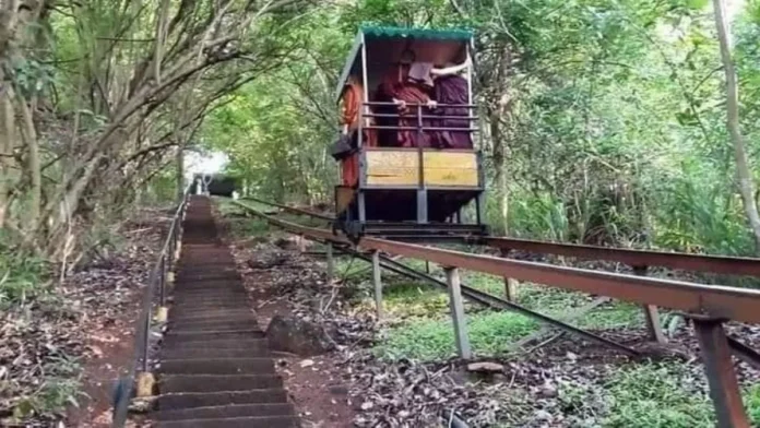 Cable cart accident in Sri Lanka monastery