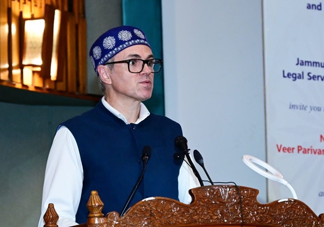 Chief Minister Omar Abdullah chairing a cabinet meeting
