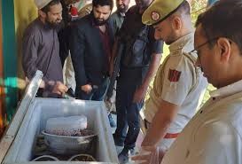 Srinagar Police cracks down on Sale of Rotten Meat ; 6 FIRs registered