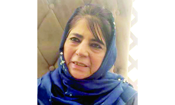 Mehbooba Mufti speaks about Geelani's house attachment